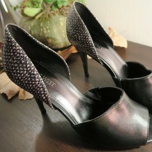 Nine West Black and Snake Print Heel